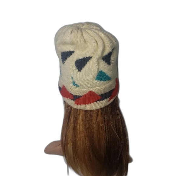 Vermont Needlecrafts Vintage Winter Wool Hat Ivory with Geometric Print - Picture 2 of 10